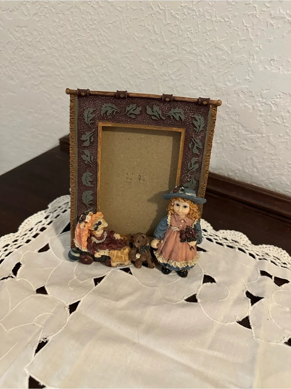 Vintage-Inspired Blue and Pink Resin Girl & Frame Figurine